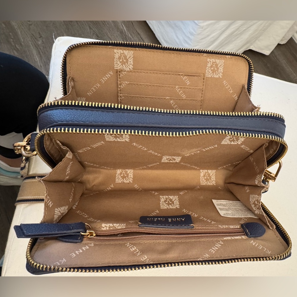 Anne Klein Dark Blue and Beige Crossbody Bag - Picture 11 of 12